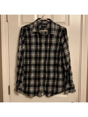 Size 12 Lands End black and white plaid flannel button up blouse
